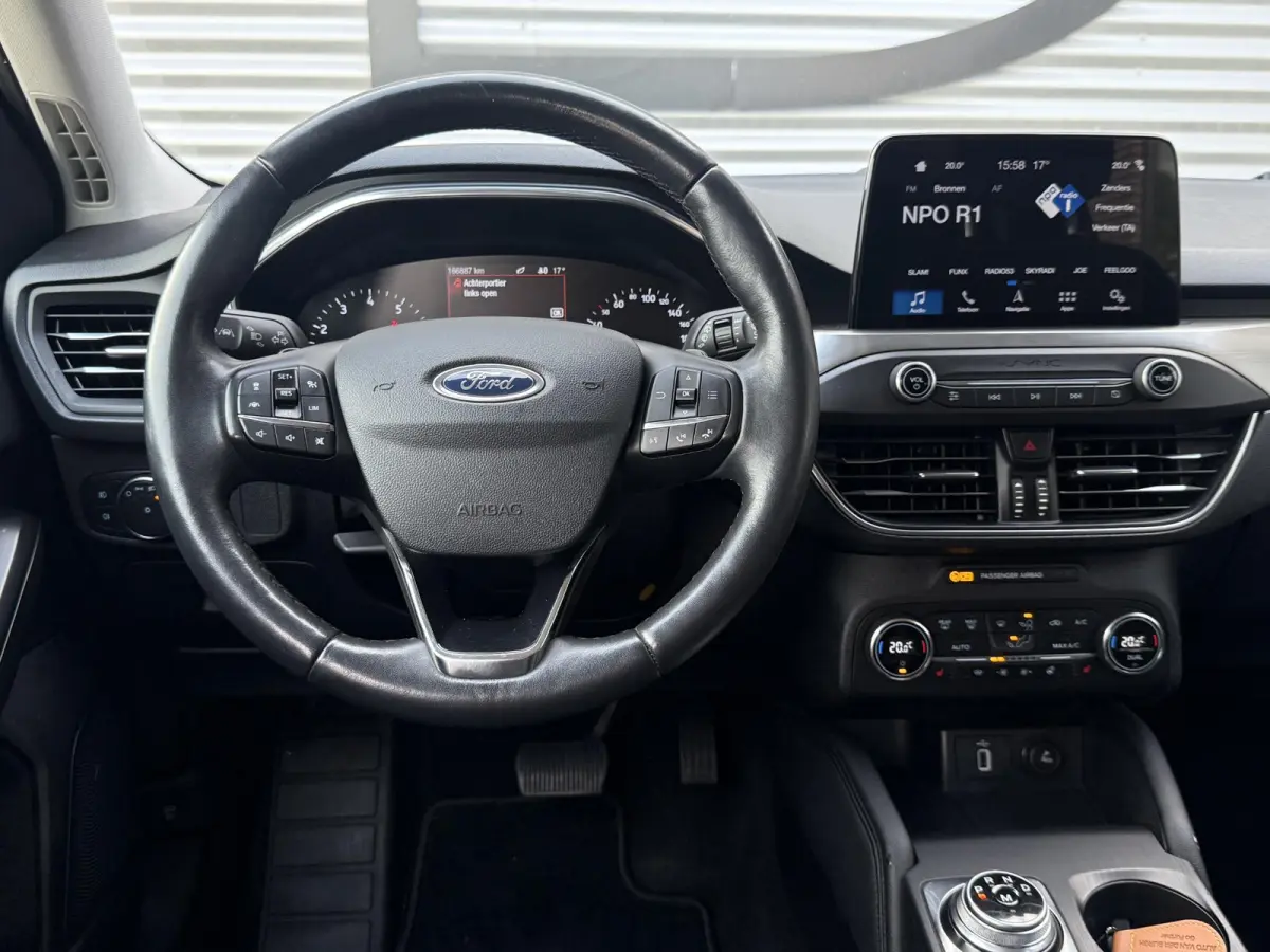 1.0 EcoBoost Titanium Business 2e Eigenaar|Navi|Camera|Clima|Cruise|Stoelverwarming|Carplay|APK tot 06-2027