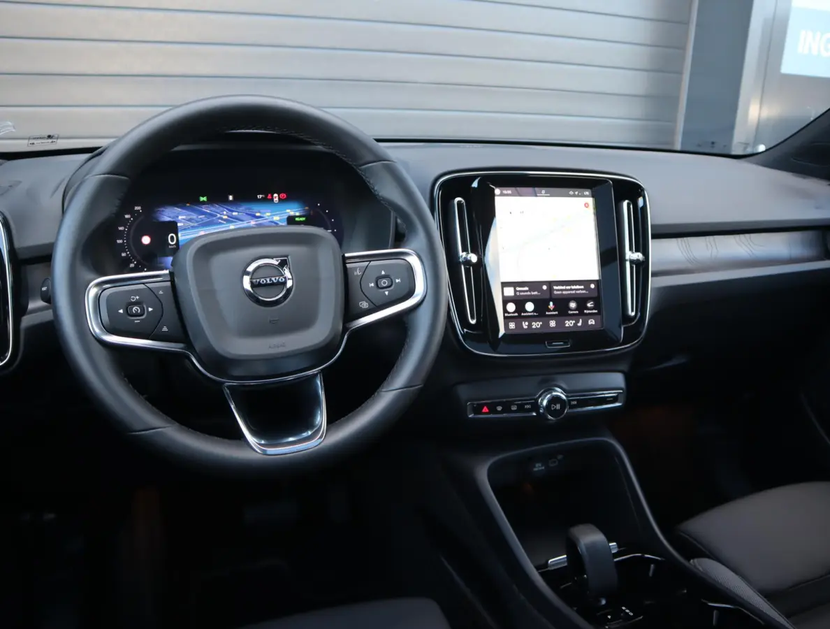 Single Motor Extended Range Ultra 82 kWh | 99,96% SOH | Pano | Memory Seats | 360 camera | Trekhaak | Harman Kardon