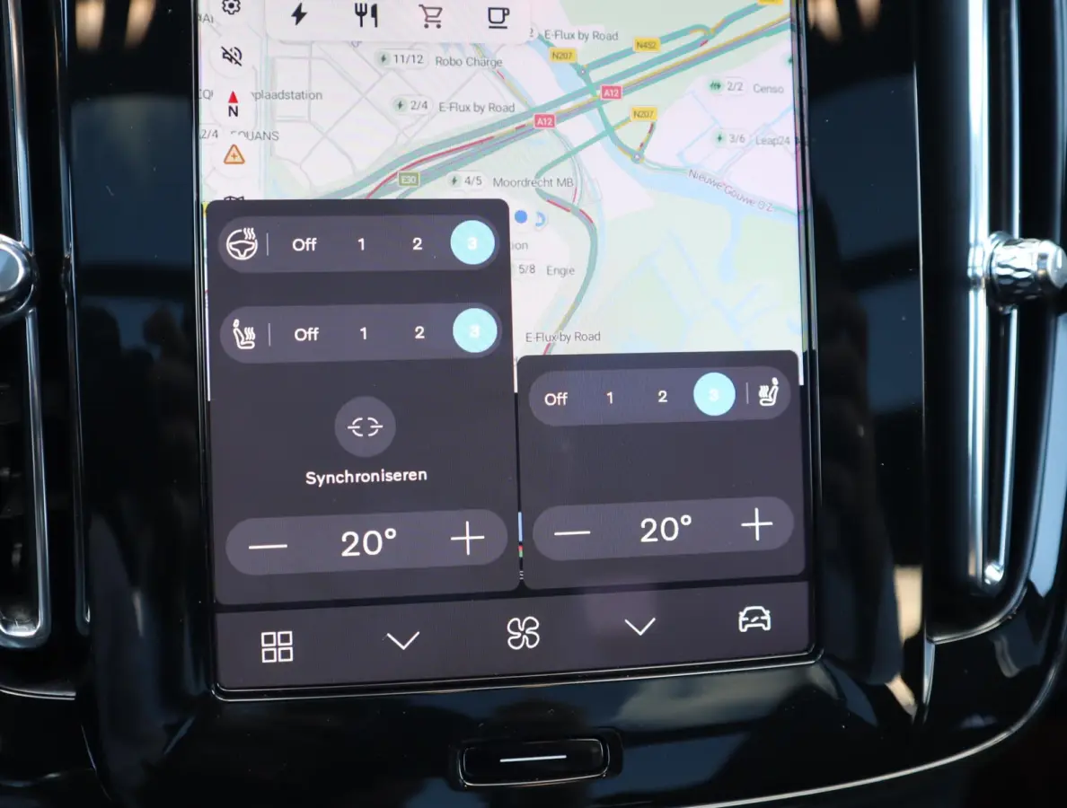 Single Motor Extended Range Ultra 82 kWh | 99,96% SOH | Pano | Memory Seats | 360 camera | Trekhaak | Harman Kardon