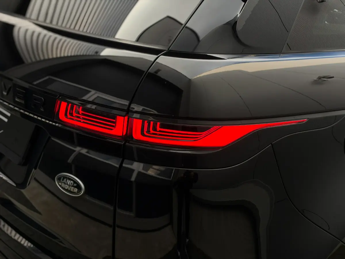 1.5 P300e AWD R-Dynamic S Pano | Full Digital Dashboard | 360 | Meridian | LED | Stuurverw.