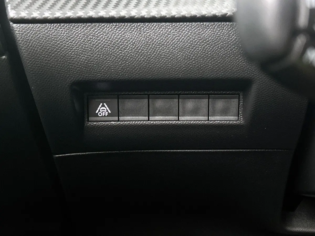 SUV EV GT 50 kWh 136pk | Accu 89% | 1-fase laden | Lage kilometerstand | Navigatie | Achteruitrijcamera | Full Led koplampen | 3D Cockpit | Climate Control | Cruise Control | Half Lederen sp