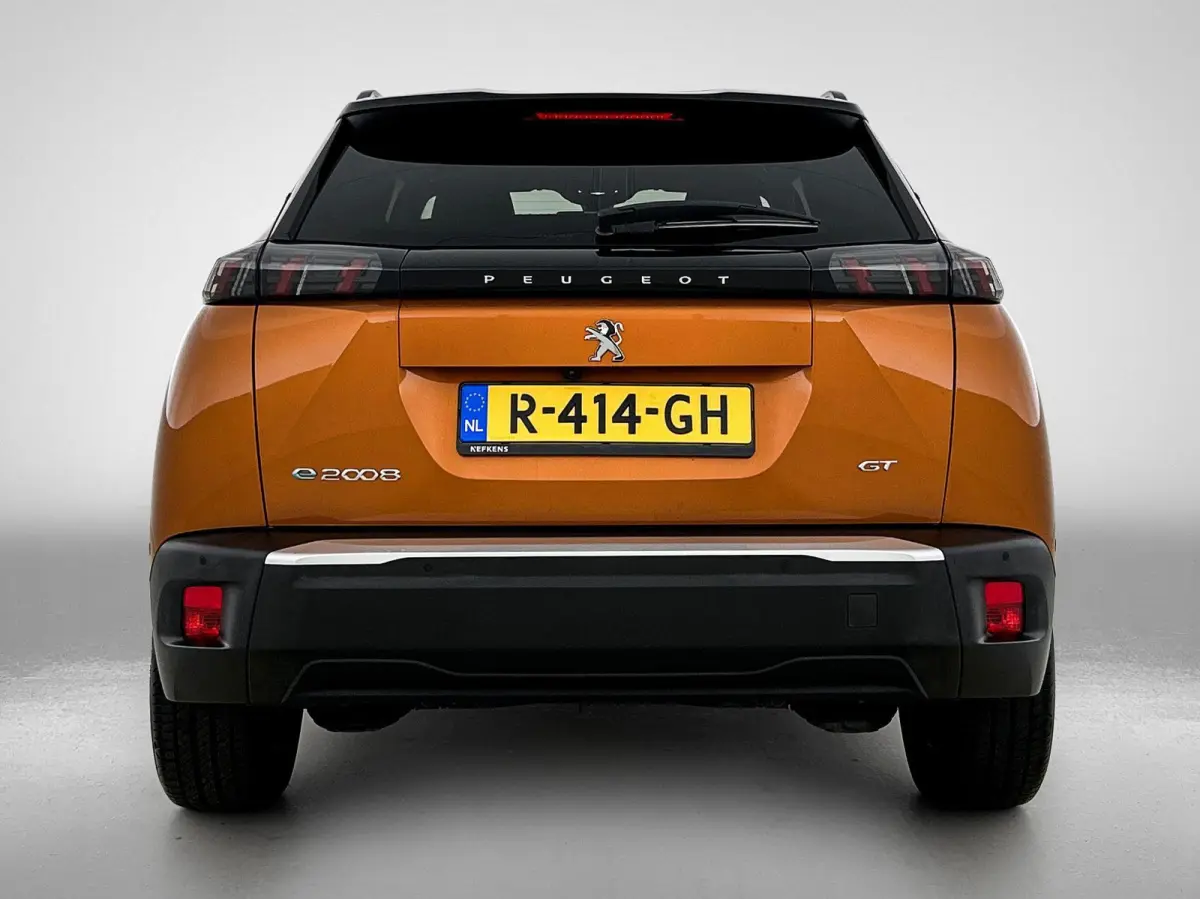 SUV EV GT 50 kWh 136pk | Accu 89% | 1-fase laden | Lage kilometerstand | Navigatie | Achteruitrijcamera | Full Led koplampen | 3D Cockpit | Climate Control | Cruise Control | Half Lederen sp