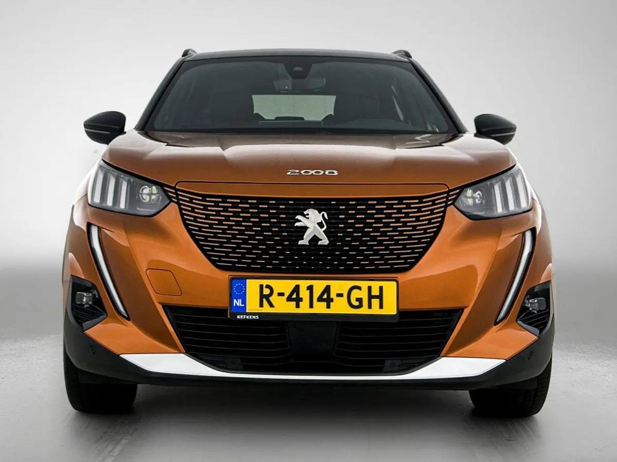 SUV EV GT 50 kWh 136pk | Accu 89% | 1-fase laden | Lage kilometerstand | Navigatie | Achteruitrijcamera | Full Led koplampen | 3D Cockpit | Climate Control | Cruise Control | Half Lederen sp