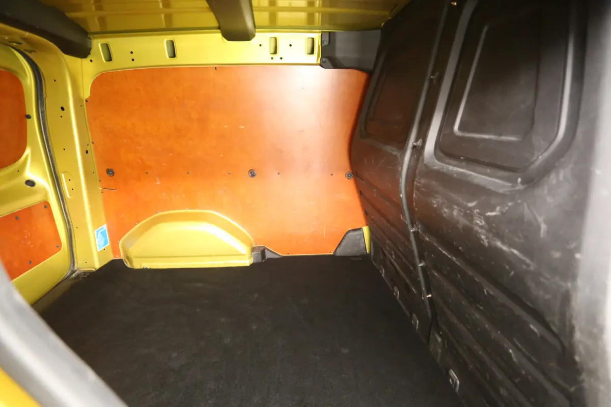 108 CDI Pro | Airco | Parkeersensoren | Elektrpakket