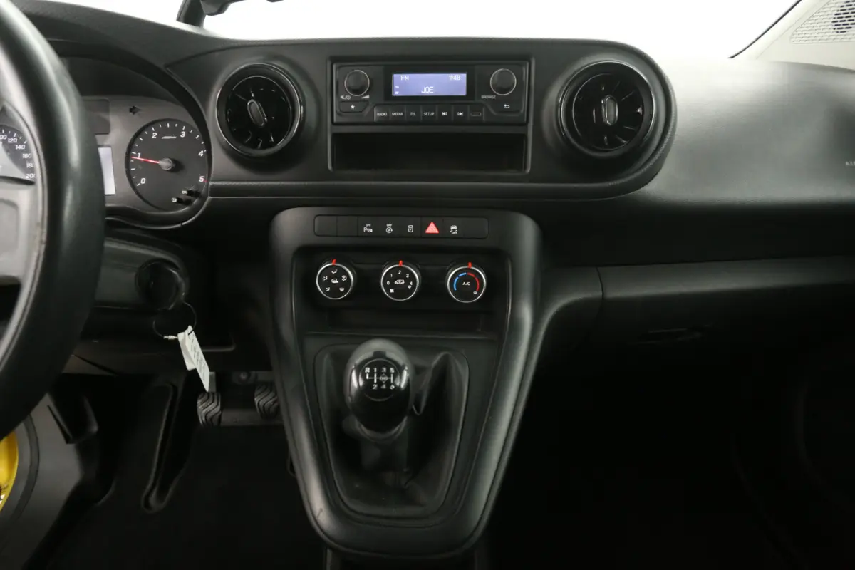 108 CDI Pro | Airco | Parkeersensoren | Elektrpakket