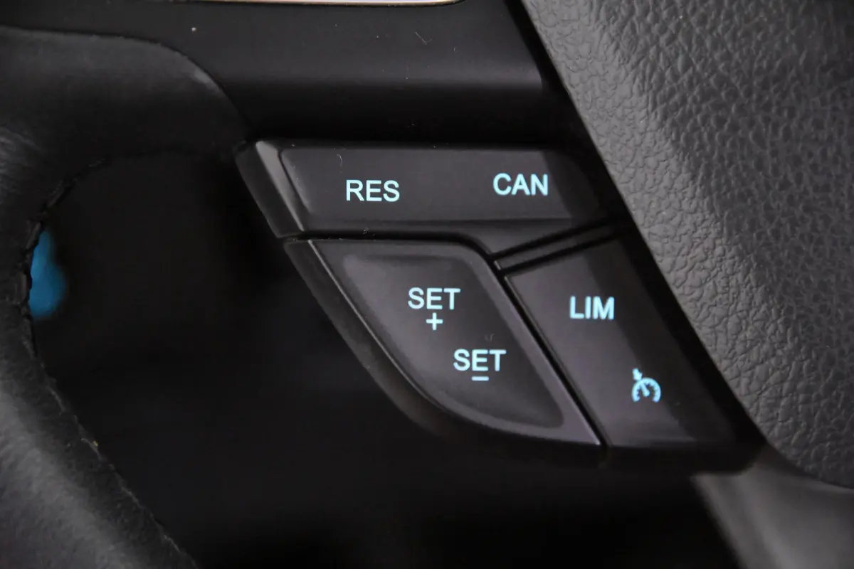 1.0 EcoBoost Ultimate *1ste Eigenaar*Navigatie*Carplay*