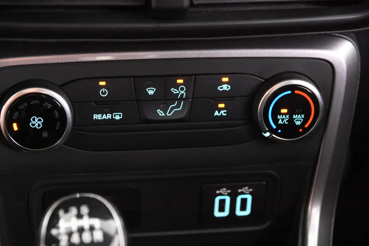 1.0 EcoBoost Ultimate *1ste Eigenaar*Navigatie*Carplay*