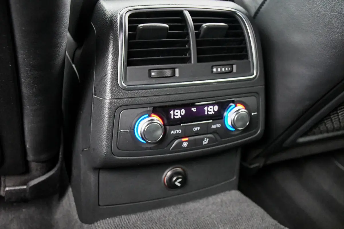 3.0 TFSI quattro S-line Trekhaak Stoelverwarming