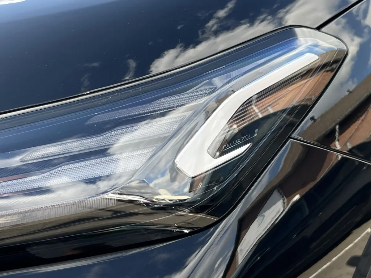 1.5 Max+ PHEV | Long Range | 8 jaar garantie | Geely Specialist | Pano