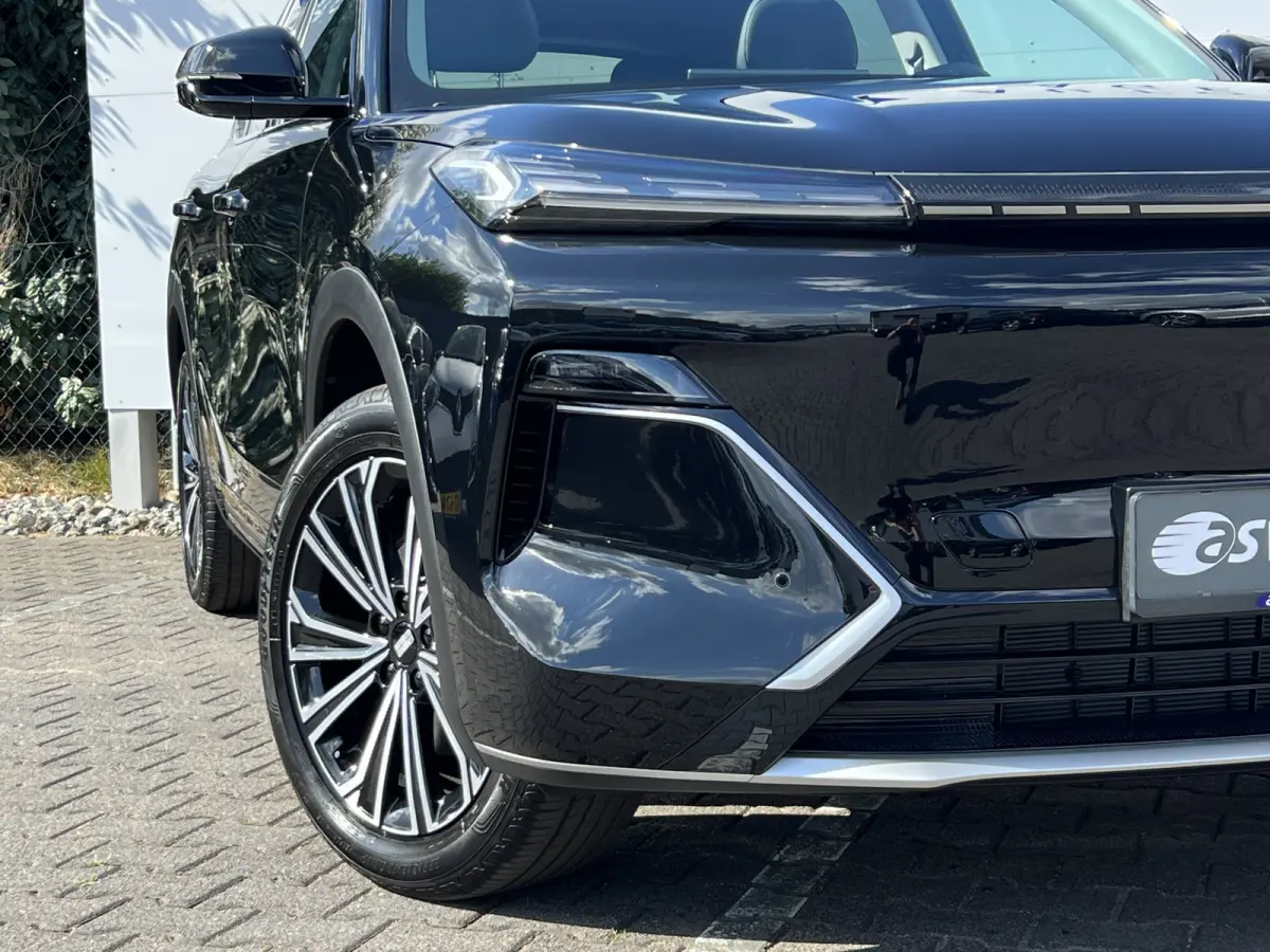 1.5 Max+ PHEV | Long Range | 8 jaar garantie | Geely Specialist | Pano