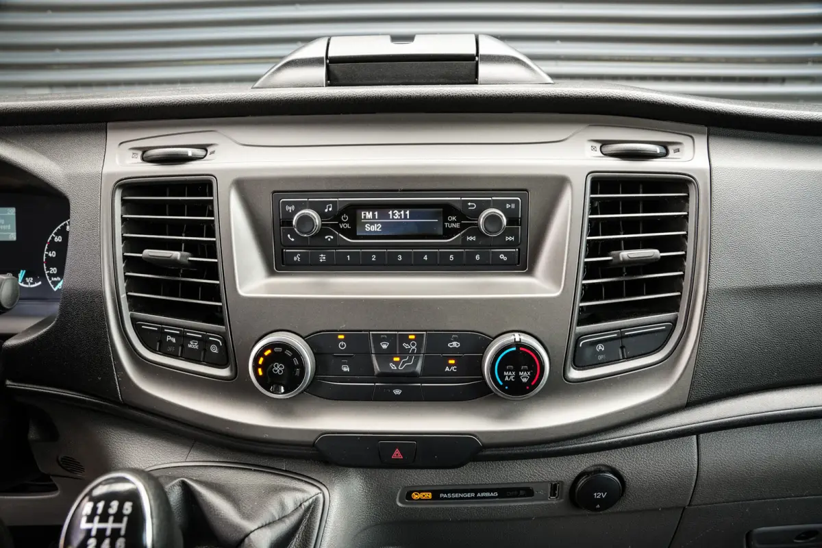 280 2.0 TDCI L1 Trend | Airco | Trekhaak | Sortimo inrichting | Elektr. ramen | Nieuwstaat! |