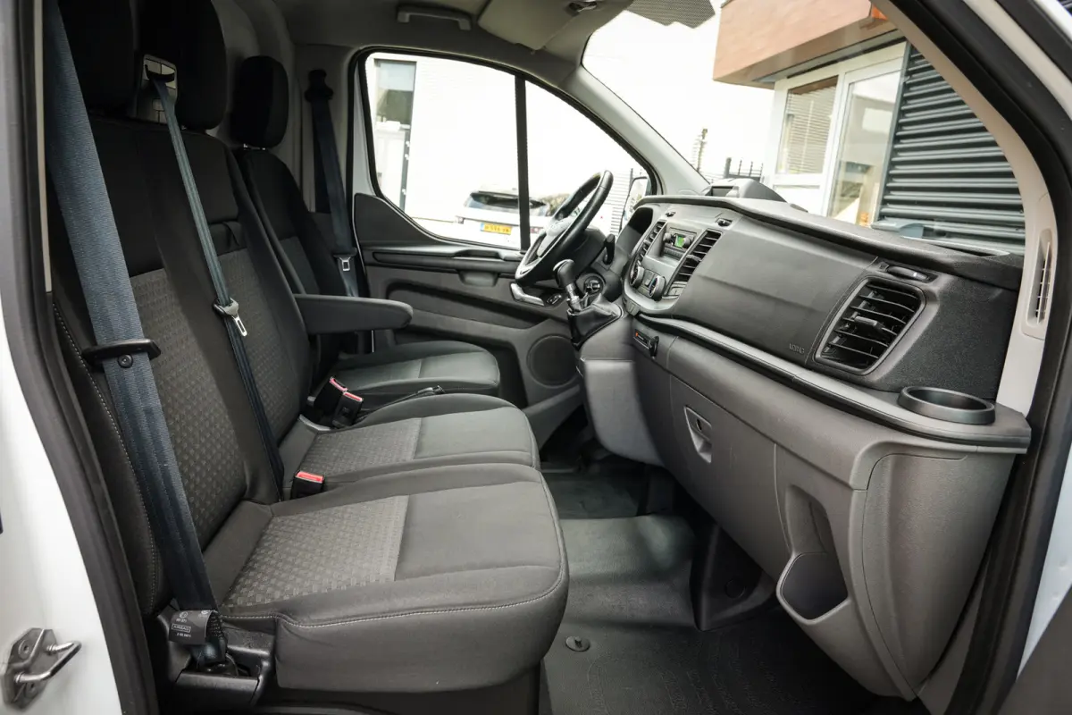 280 2.0 TDCI L1 Trend | Airco | Trekhaak | Sortimo inrichting | Elektr. ramen | Nieuwstaat! |