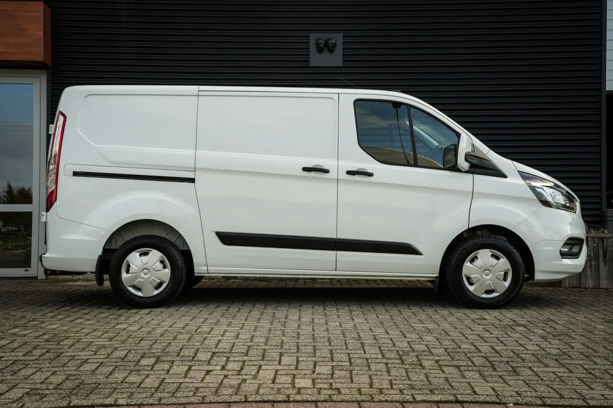 280 2.0 TDCI L1 Trend | Airco | Trekhaak | Sortimo inrichting | Elektr. ramen | Nieuwstaat! |