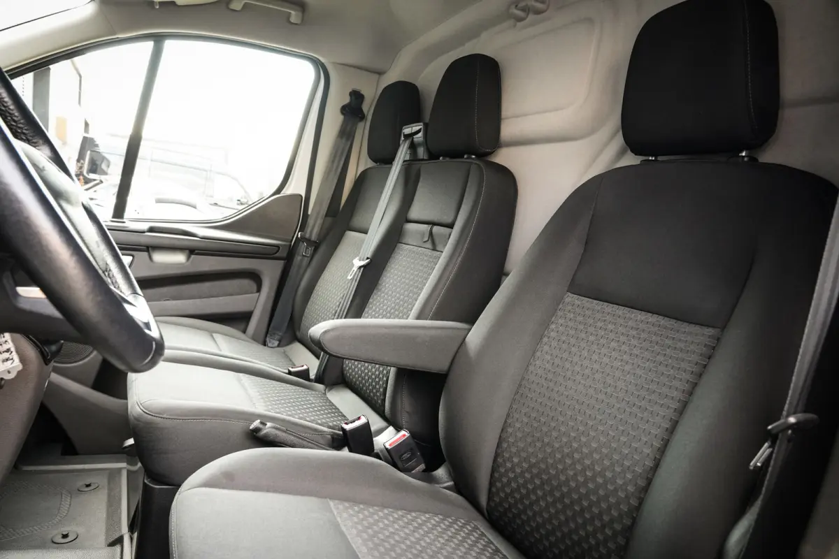280 2.0 TDCI L1 Trend | Airco | Trekhaak | Sortimo inrichting | Elektr. ramen | Nieuwstaat! |