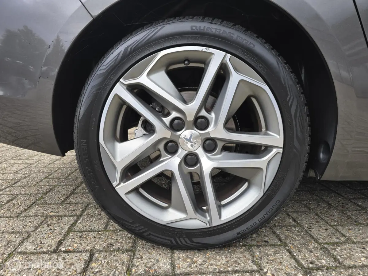 1.2 PureTech Blue Lease Executive
