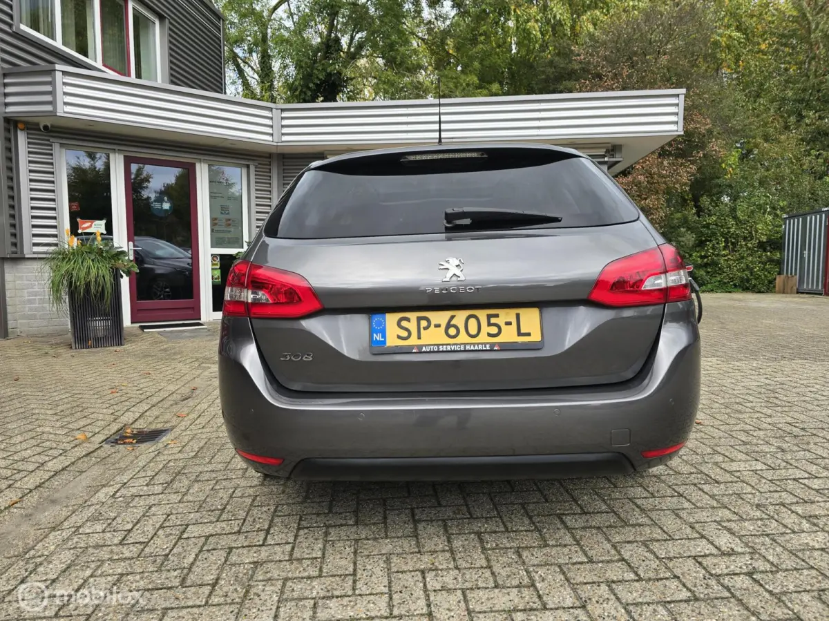 1.2 PureTech Blue Lease Executive