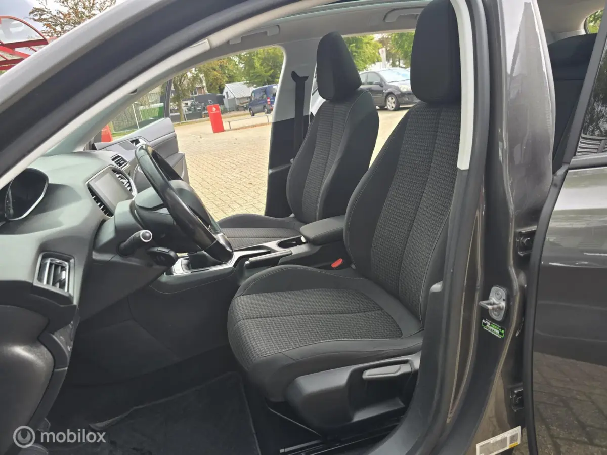 1.2 PureTech Blue Lease Executive