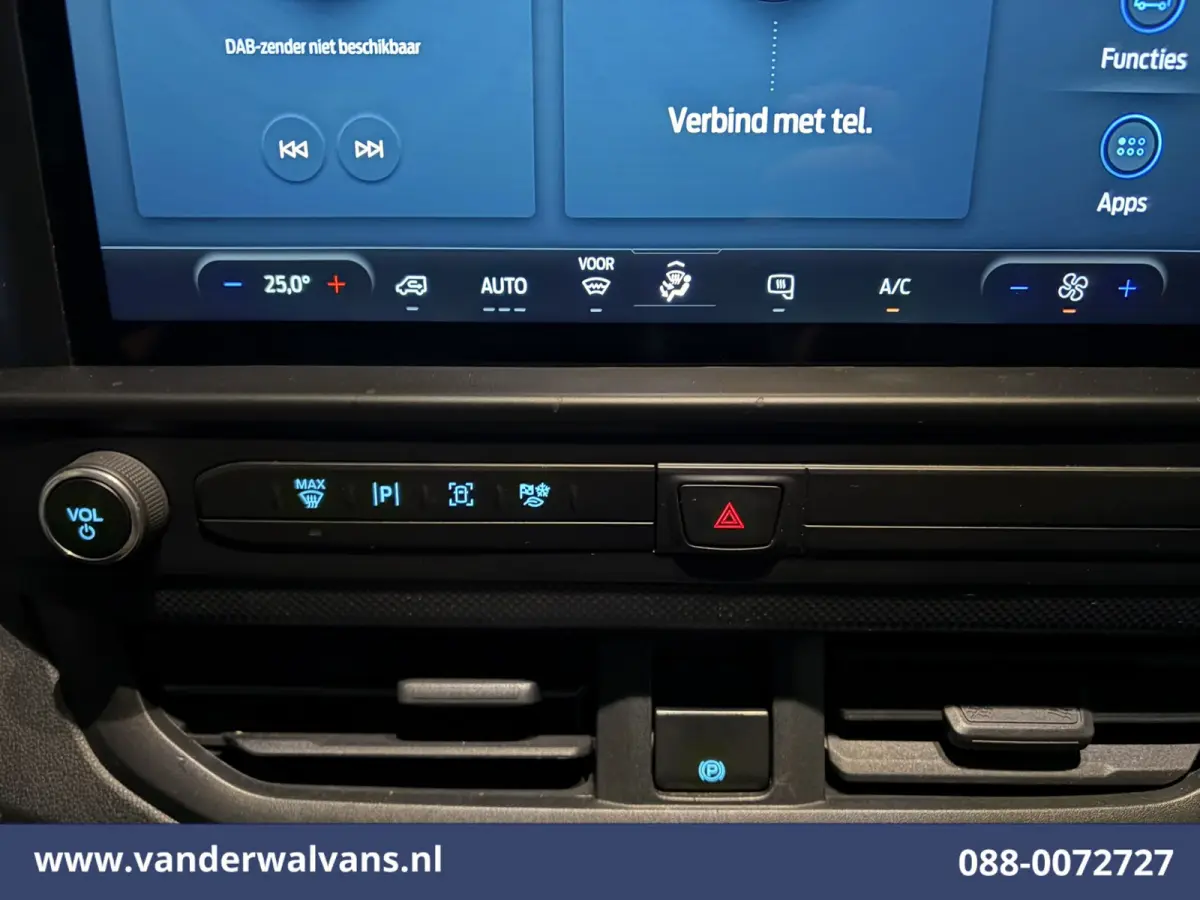 2.0 TDCI 136pk L2H1 Euro6 Airco | Leder | Camera | LED | Apple Carplay | Cruisecontrol Android Auto, Verwarmde Voorruit, Parkeersensoren, Bijrijdersbank, 2740kg trekvermogen