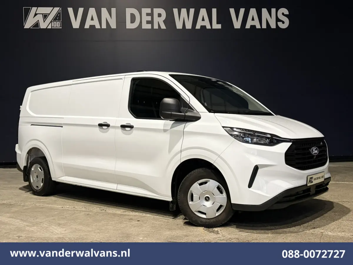 2.0 TDCI 136pk L2H1 Euro6 Airco | Leder | Camera | LED | Apple Carplay | Cruisecontrol Android Auto, Verwarmde Voorruit, Parkeersensoren, Bijrijdersbank, 2740kg trekvermogen