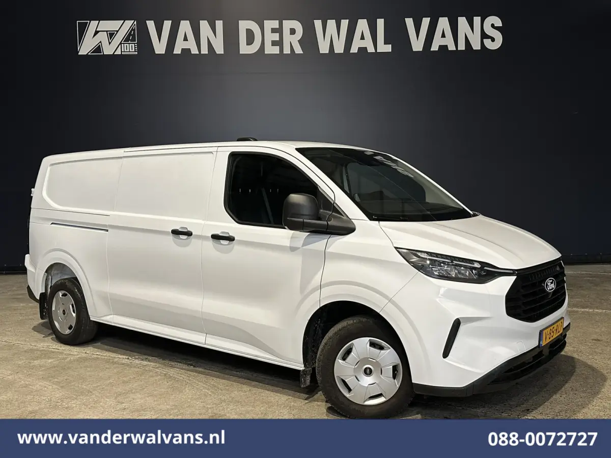 2.0 TDCI 136pk L2H1 Euro6 Airco | Leder | Camera | LED | Apple Carplay | Cruisecontrol Android Auto, Verwarmde Voorruit, Parkeersensoren, Bijrijdersbank, 2740kg trekvermogen
