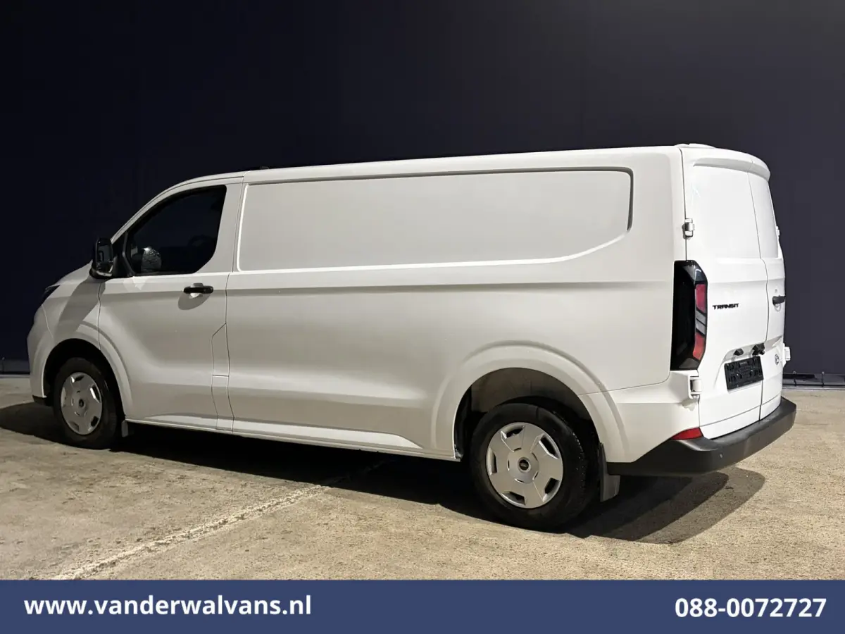 2.0 TDCI 136pk L2H1 Euro6 Airco | Leder | Camera | LED | Apple Carplay | Cruisecontrol Android Auto, Verwarmde Voorruit, Parkeersensoren, Bijrijdersbank, 2740kg trekvermogen