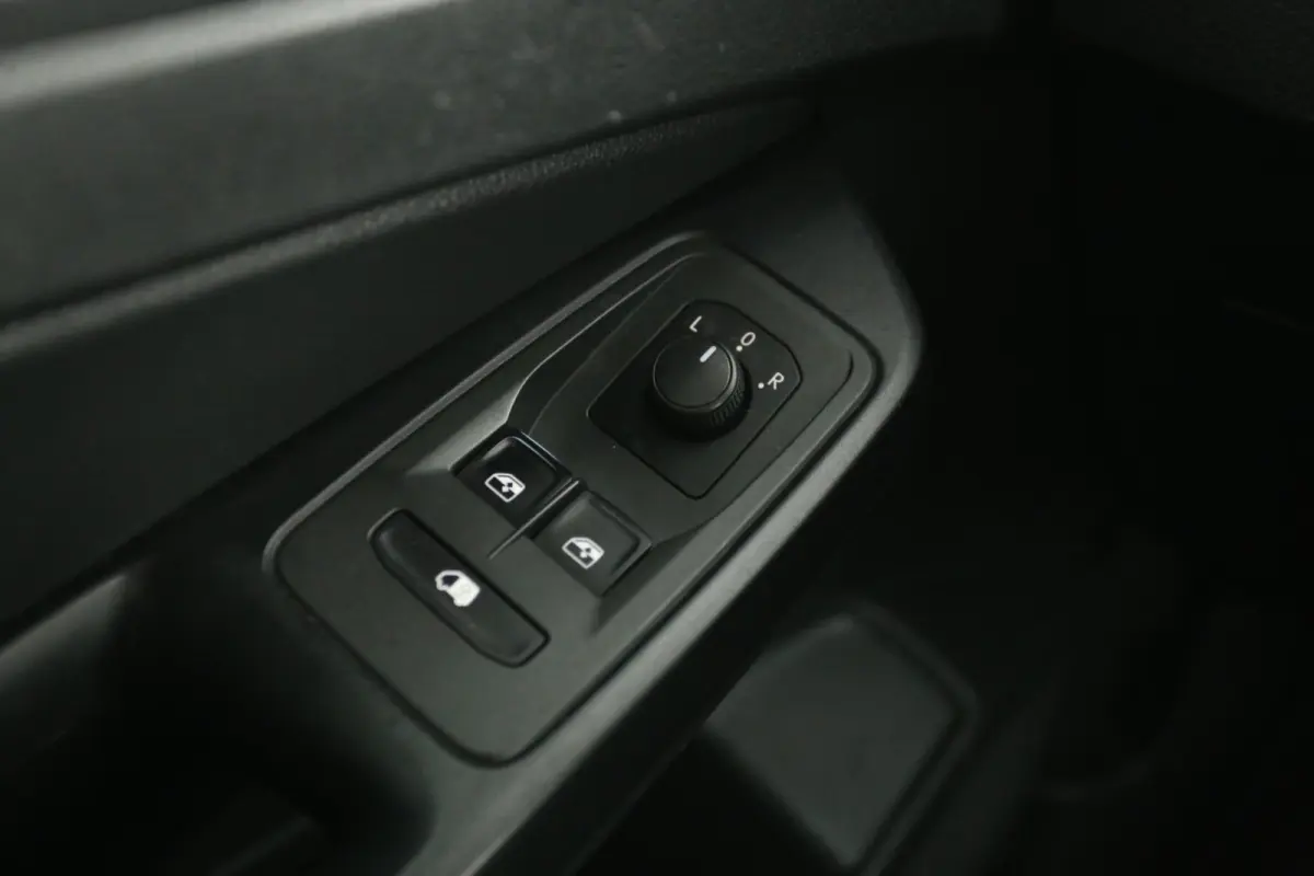2.0 TDI 123PK | Clima | Camera | Cruise | Carplay | Navi | Parkeersens.