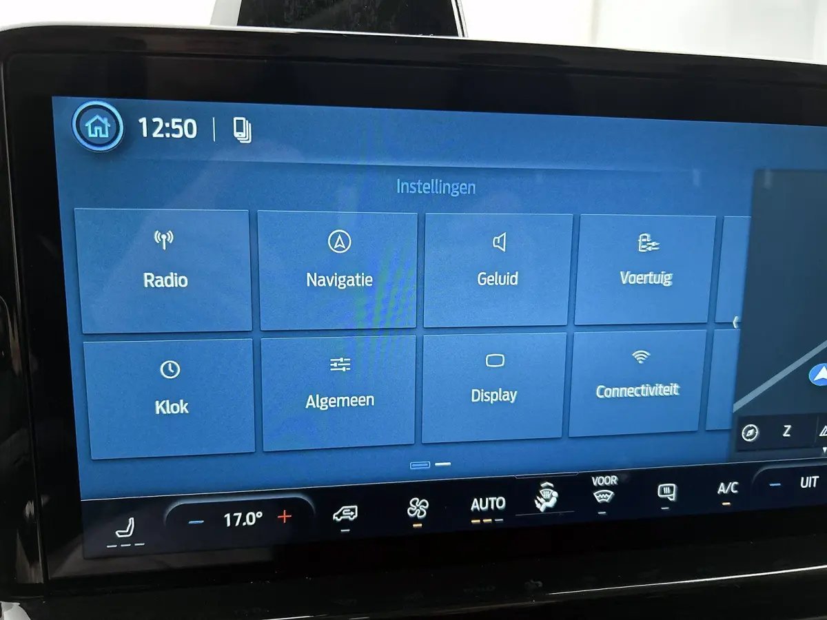 340 2.5 PHEV L2H1 Sport | DEMO! | Beschikbaar 01-2027 | Adaptieve Cruise | | Inklapbare trekhaak | Stoel/stuurverwarming | Dodehoekdetectie | 19'' Velgen | B&O | Dubbele zijschuifdeur | Stri