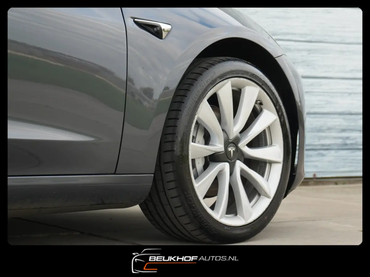 Long Range AWD 75 kWh FSD Pano Leer Soh 90%
