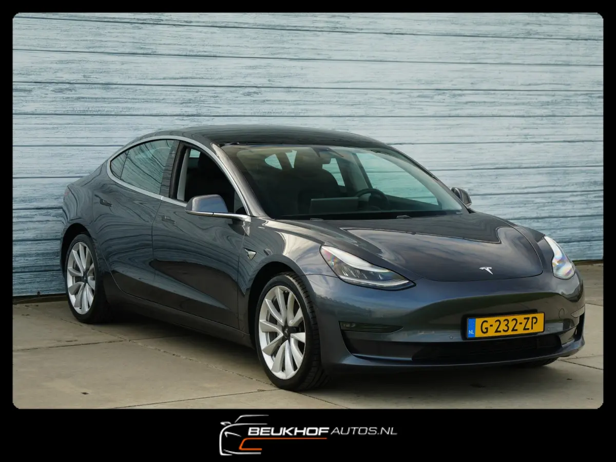 Long Range AWD 75 kWh FSD Pano Leer Soh 90%