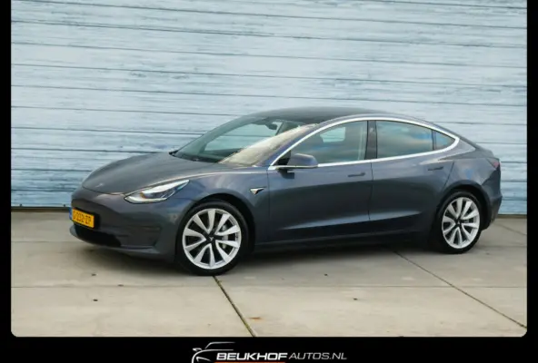 Long Range AWD 75 kWh FSD Pano Leer Soh 90%
