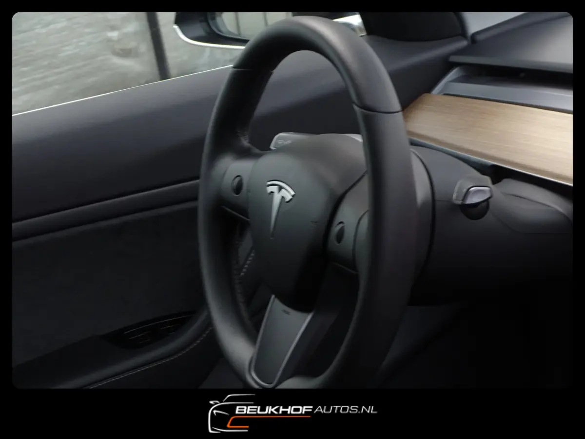 Long Range AWD 75 kWh FSD Pano Leer Soh 90%