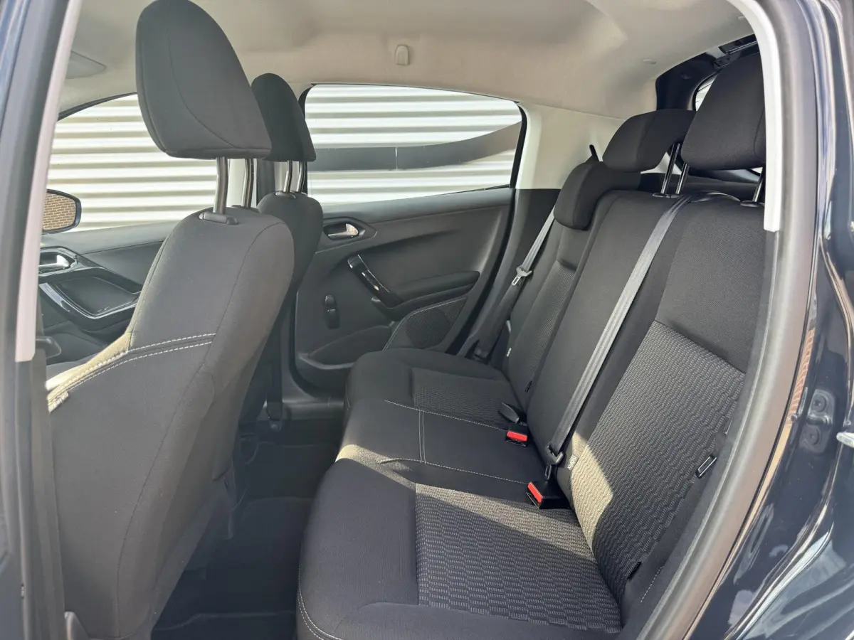1.2 PureTech Blue Lion Navi|Airco|Trekhaak|Cruise|PDC|Carplay|N.A.P|APK tot 05-2027