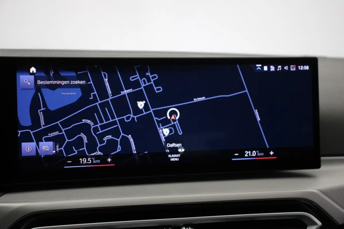 320e - Digitaal Cockpit, Carplay, Cruise, Trekhaak