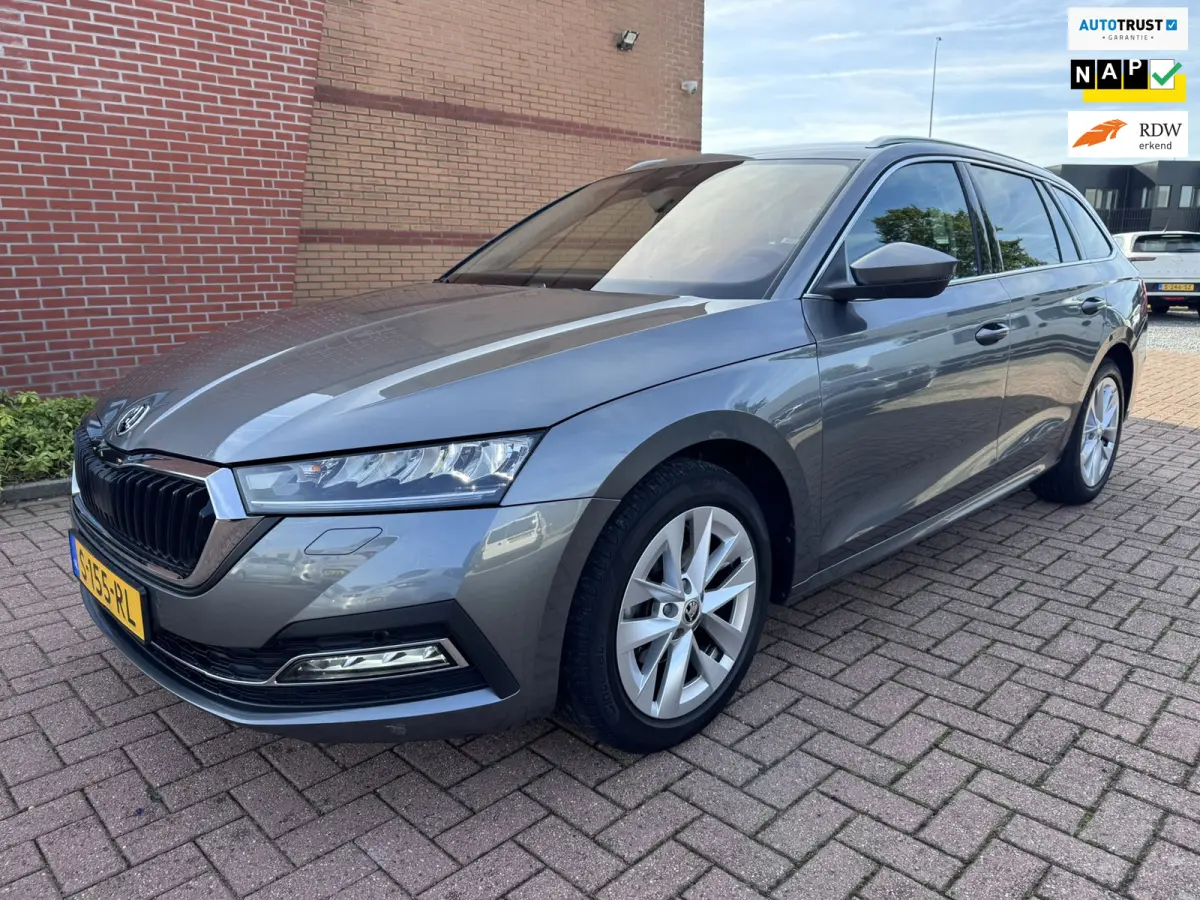 1.0 e-TSI Business Edition Plus, Led, Automaat, Carplay,