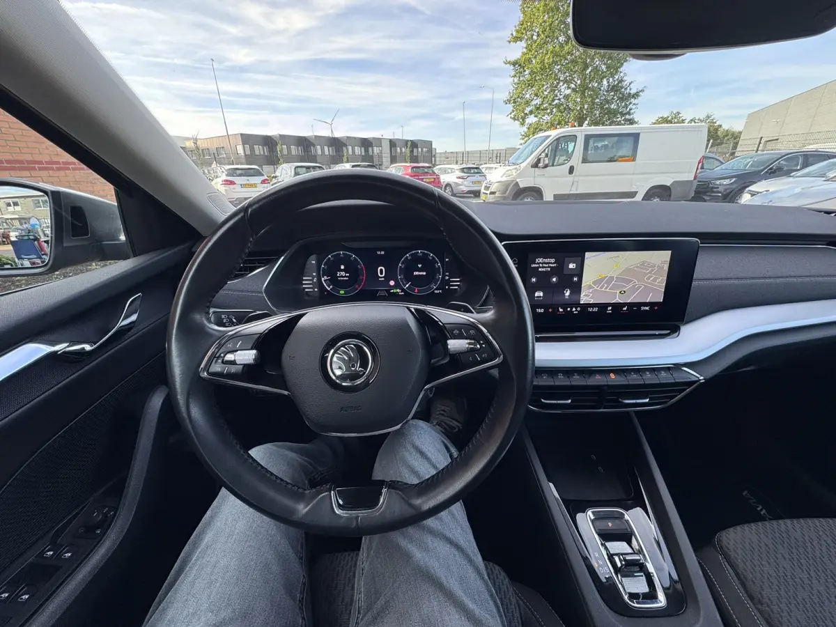 1.0 e-TSI Business Edition Plus, Led, Automaat, Carplay,