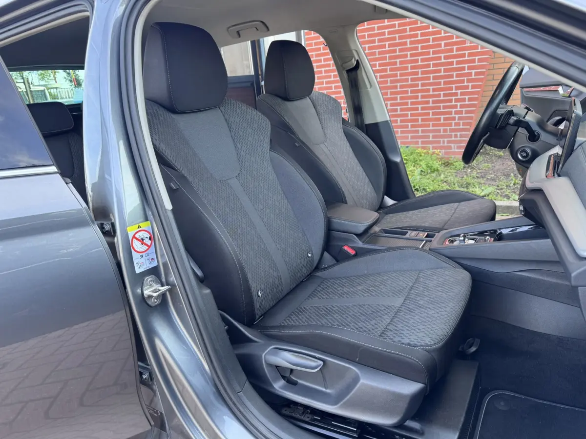 1.0 e-TSI Business Edition Plus, Led, Automaat, Carplay,