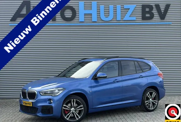 xDrive20i High Executive M Sport ACC Harman-Kardon Trekhaak Panoramadak 19 Inch LED