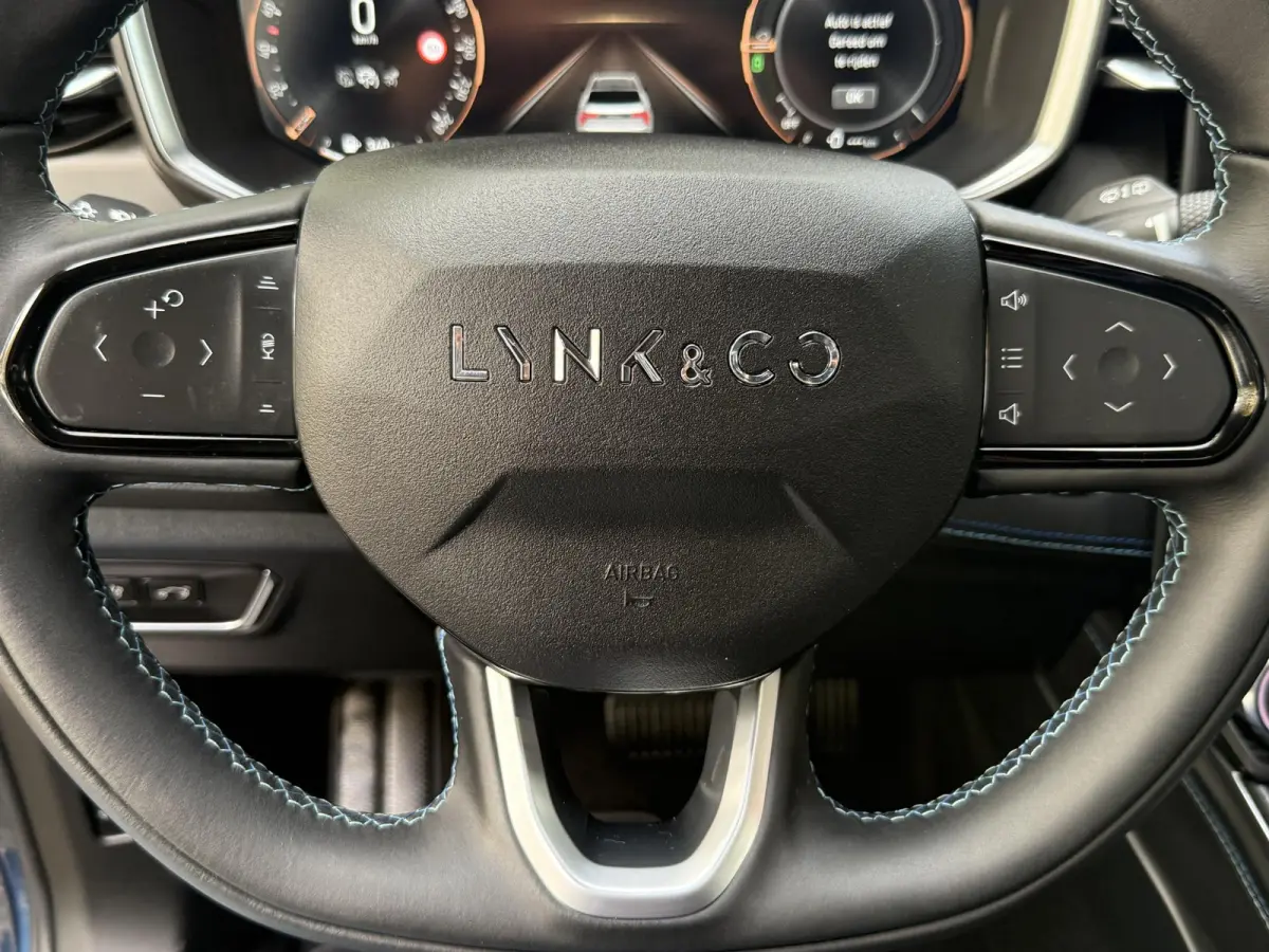 1.5 | SOH 99,70% | Panoramadak | Stuurverwarming | Climate control | PDC + Camera | Apple Carplay/Android Auto |