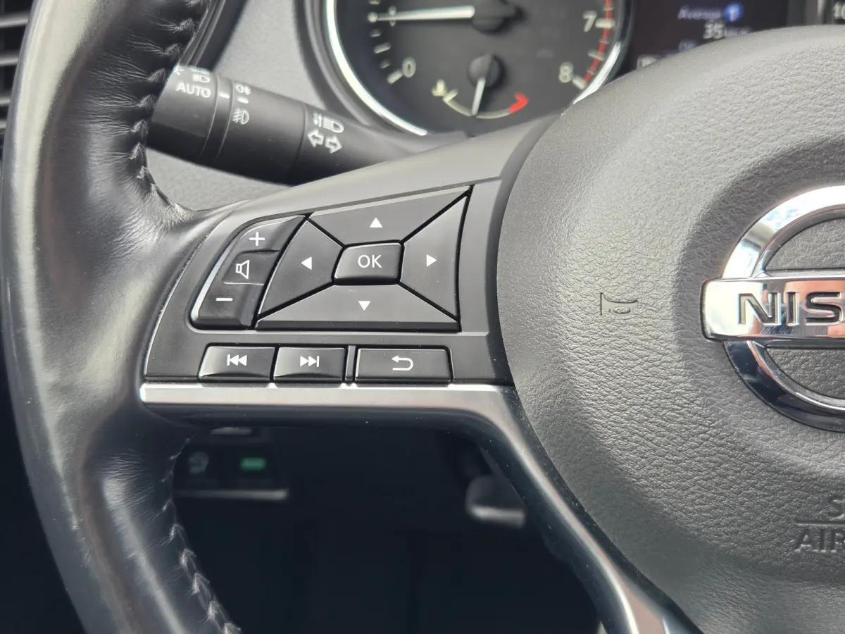 1.3 DIG-T Tekna Cruise control / DAB / Keyless entry/start / Voorstoelen verwarmd