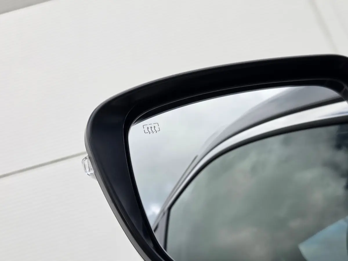 1.3 DIG-T Tekna Cruise control / DAB / Keyless entry/start / Voorstoelen verwarmd