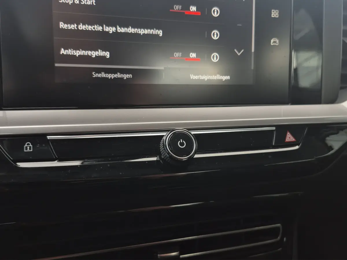 1.2 Edition LED | Airco | Cruise control | DAB |
