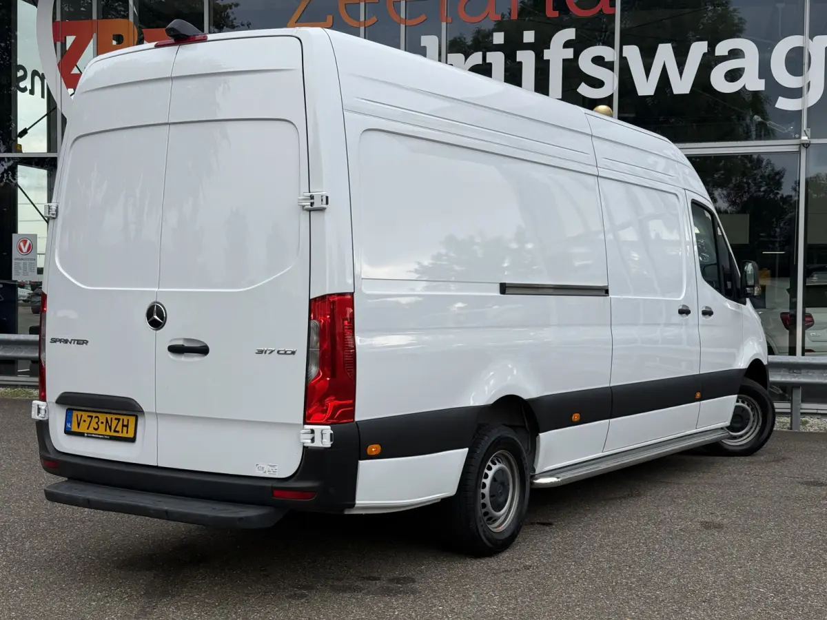 317 1.9 CDI L3H2 RWD | Facelift | Stoelverw. | PDC | Camera | Navi | Carplay