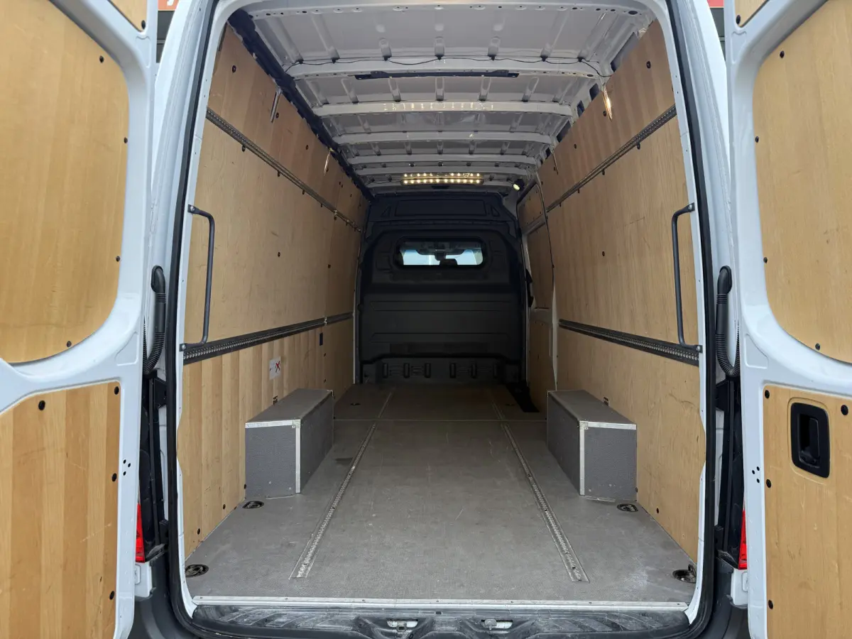 317 1.9 CDI L3H2 RWD | Facelift | Stoelverw. | PDC | Camera | Navi | Carplay