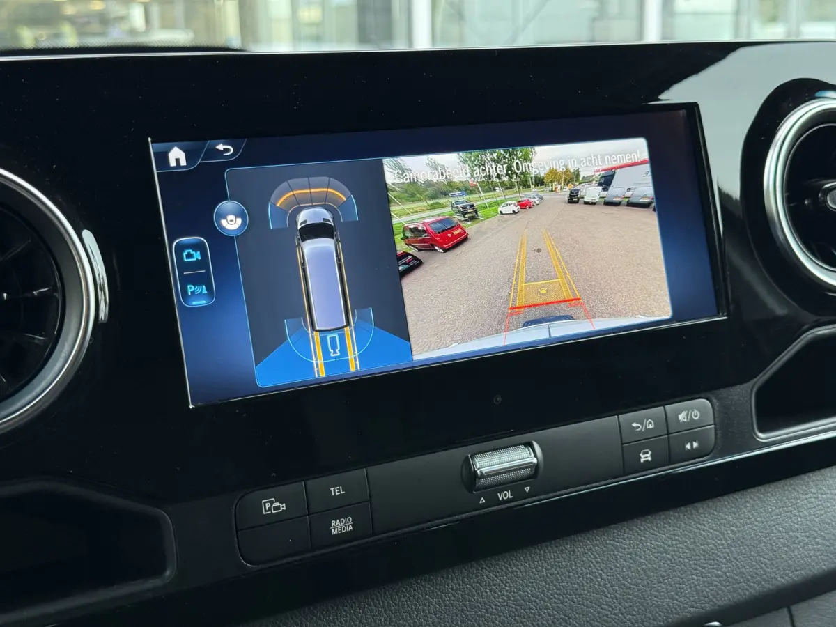 317 1.9 CDI L3H2 RWD | Facelift | Stoelverw. | PDC | Camera | Navi | Carplay