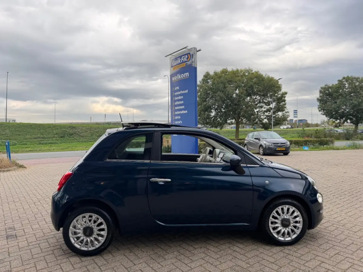1.0 HYBRID DOLCEVITA AIRCO PANO NAVI PDC CARPLAY.