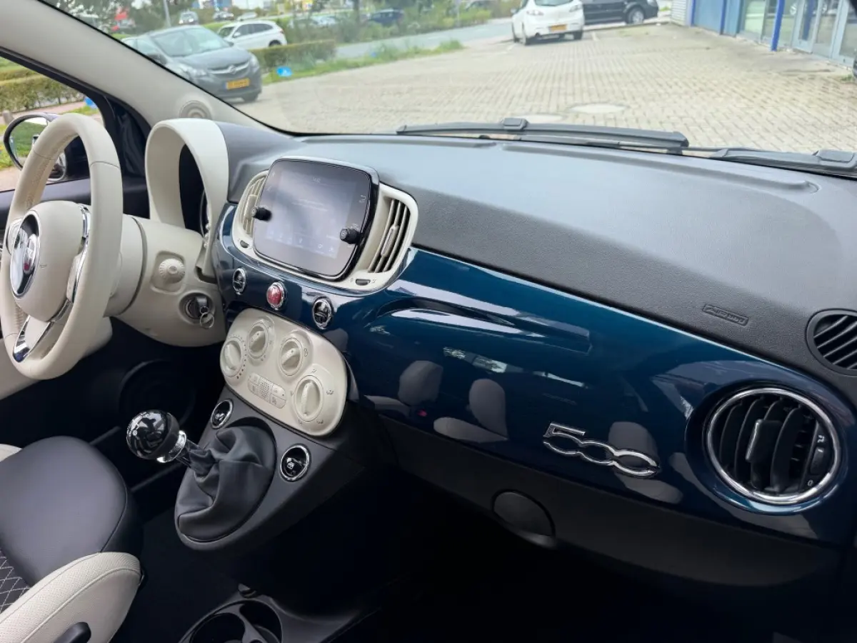1.0 HYBRID DOLCEVITA AIRCO PANO NAVI PDC CARPLAY.