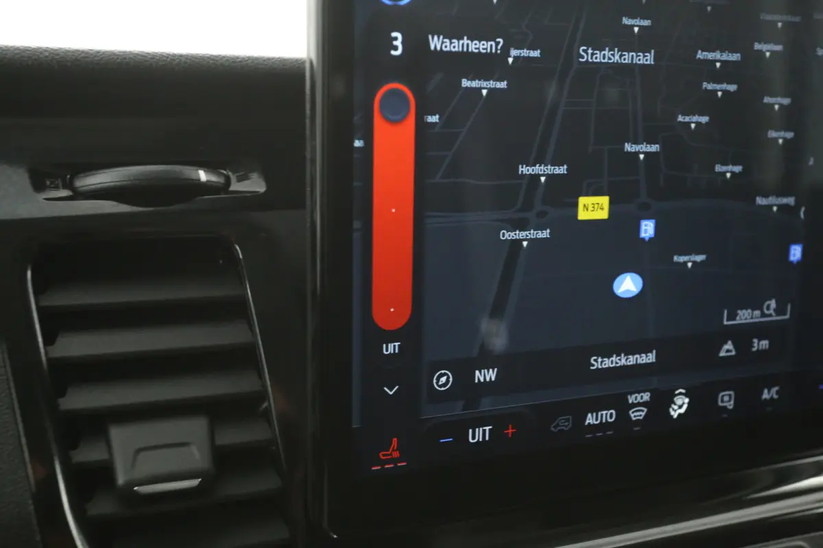 68 kWh L2H2 | Snelladen | SOH 97% | Clima | Camera | 3 Zits | Carplay | Cruise | Parkeersens.