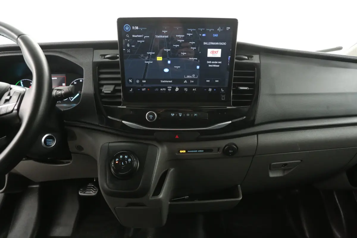 68 kWh L2H2 | Snelladen | SOH 97% | Clima | Camera | 3 Zits | Carplay | Cruise | Parkeersens.