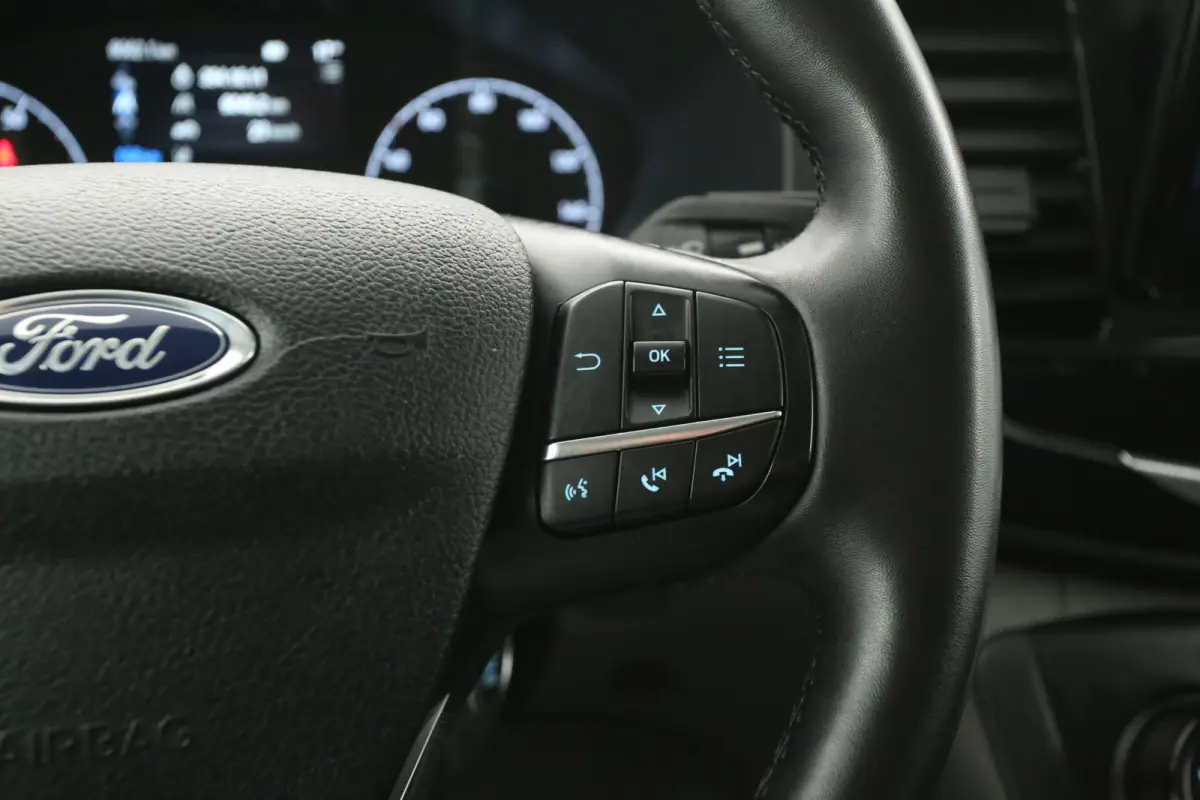 68 kWh L2H2 | Snelladen | SOH 97% | Clima | Camera | 3 Zits | Carplay | Cruise | Parkeersens.