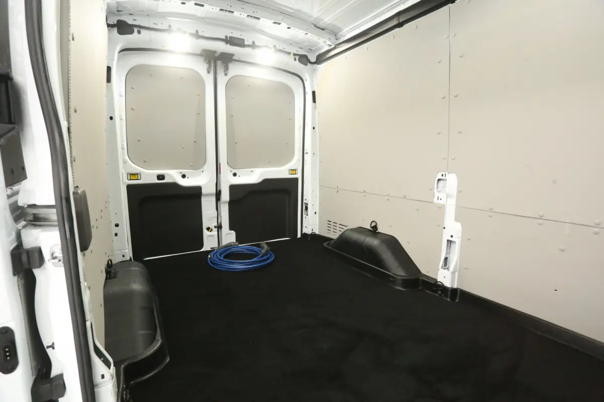 68 kWh L2H2 | Snelladen | SOH 97% | Clima | Camera | 3 Zits | Carplay | Cruise | Parkeersens.
